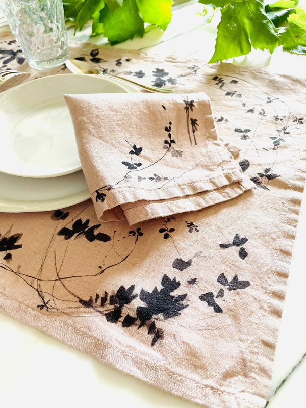 linen napkin and placemat made in France